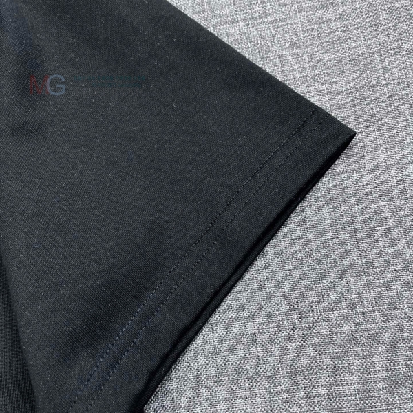   Ƽ F9137935-1