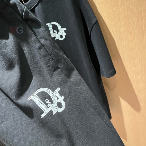   Ʈ DO883480-2