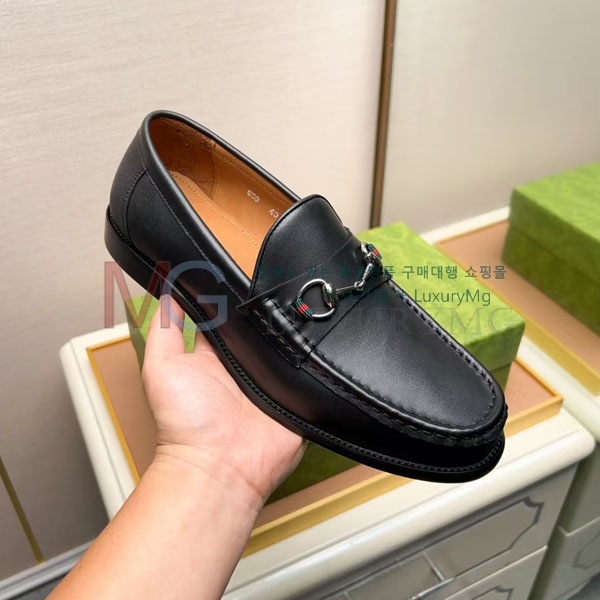    GU221290-8