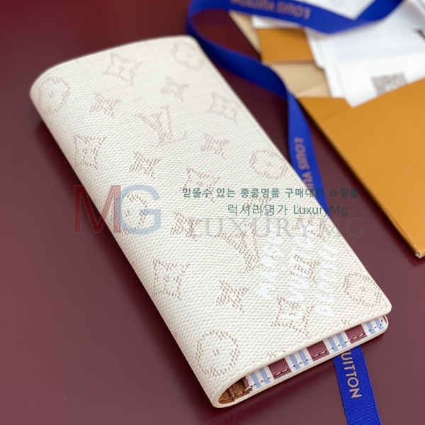 ̺ ¥  M15156-1