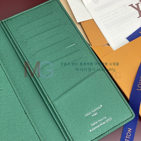 ̺ ¥  M25985-2