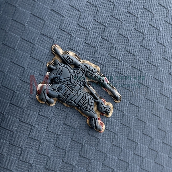   Ƽ 826164-2