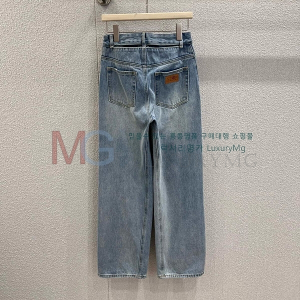   û MM418703