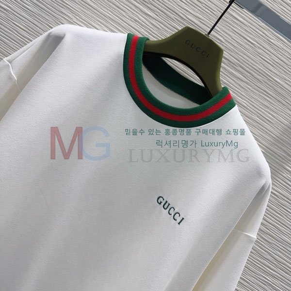     GG2148326