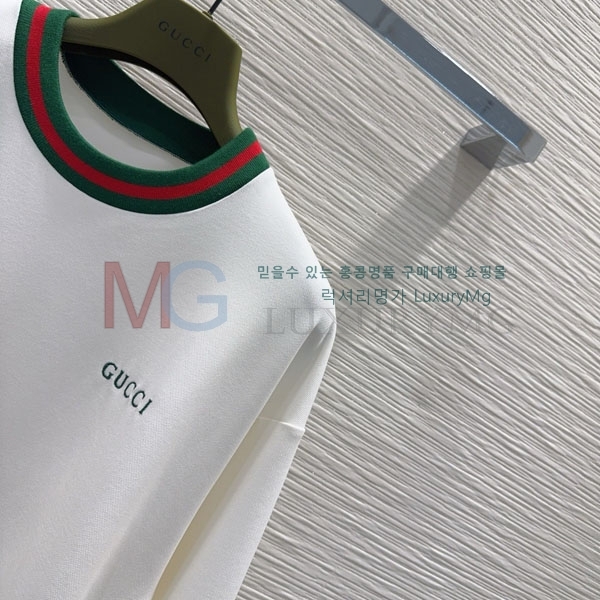    GG2148326